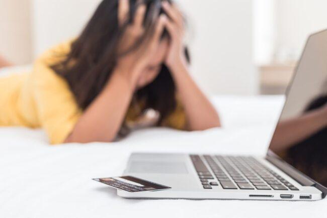 Evita caer en estafas al comprar en línea